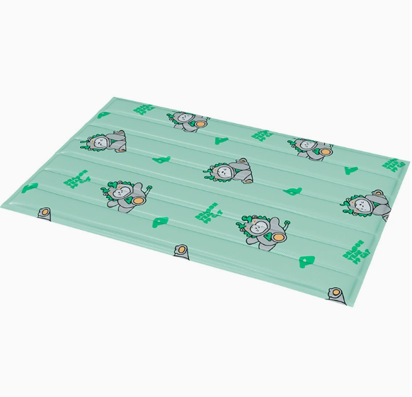 Premium Latex Cooling Mat for Pets – Breathable & Comfortable Ice Silk Summer Cooling Pad for Dogs and Cats
